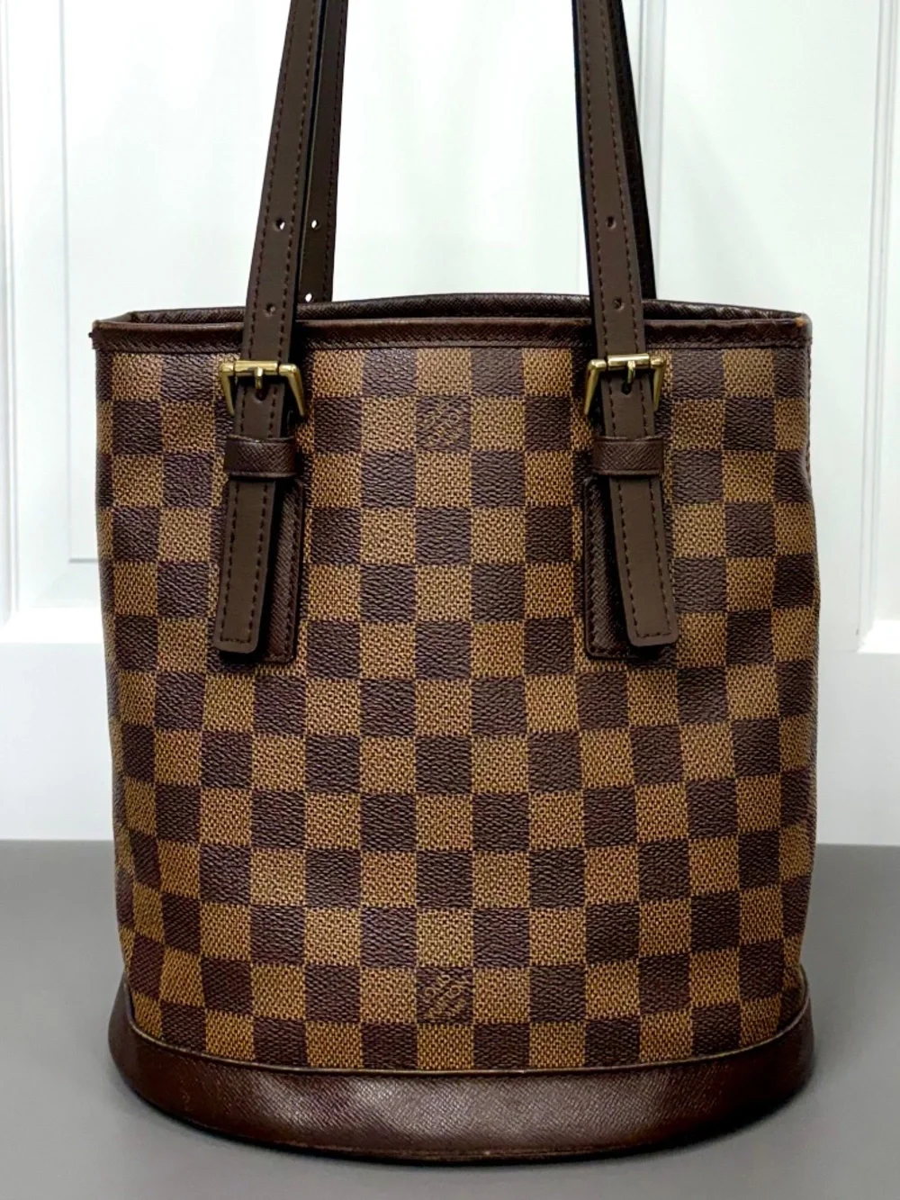 Louis Vuitton Bucket Bag PM Damier Ebene Red Lining